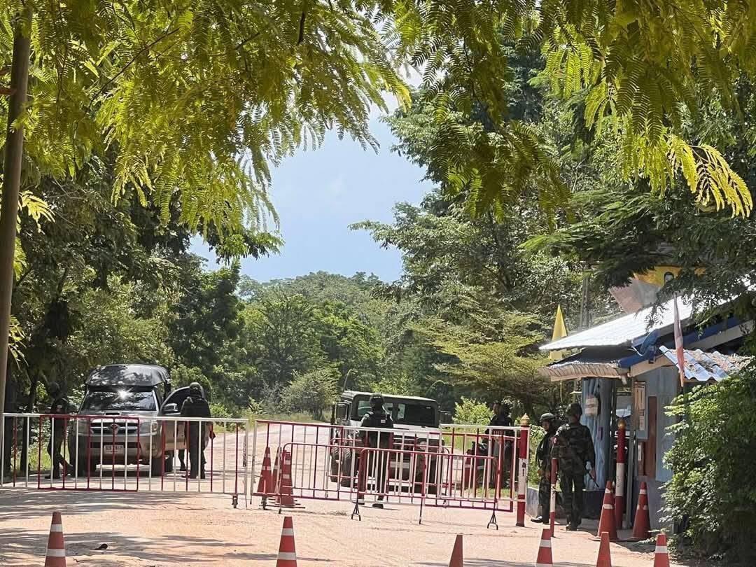 关闭检查站 增派军队 泰柬边境(🍿)局势再度升级